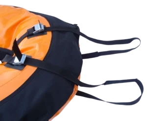 Podkova 70L se zadními popruhy pro uchycení dalšího vaku na motorku